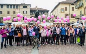 Andos Carmagnola camminata in rosa prevenzione tumore seno