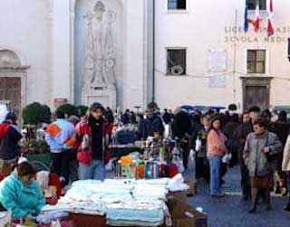 Riparte il Mercantico, affiancato da appuntamenti "a tema"