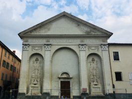 Carmagnola Sant'Agostino chiesa messa in sicurezza facciata