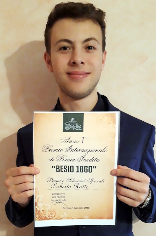 Roberto Ratto con la menzione d'onore del premio di Poesia "Besio 1860"
