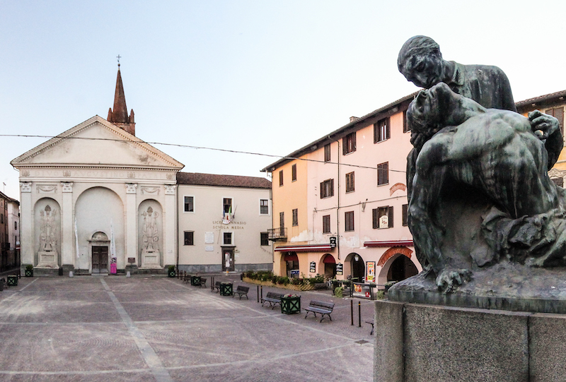 Chiesa Sant'Agostino crowdfunding Carmagnola foto Angelo Miele Wikimedia Commons