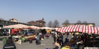 Mercato speciale Carmagnola sabato Piazza Italia