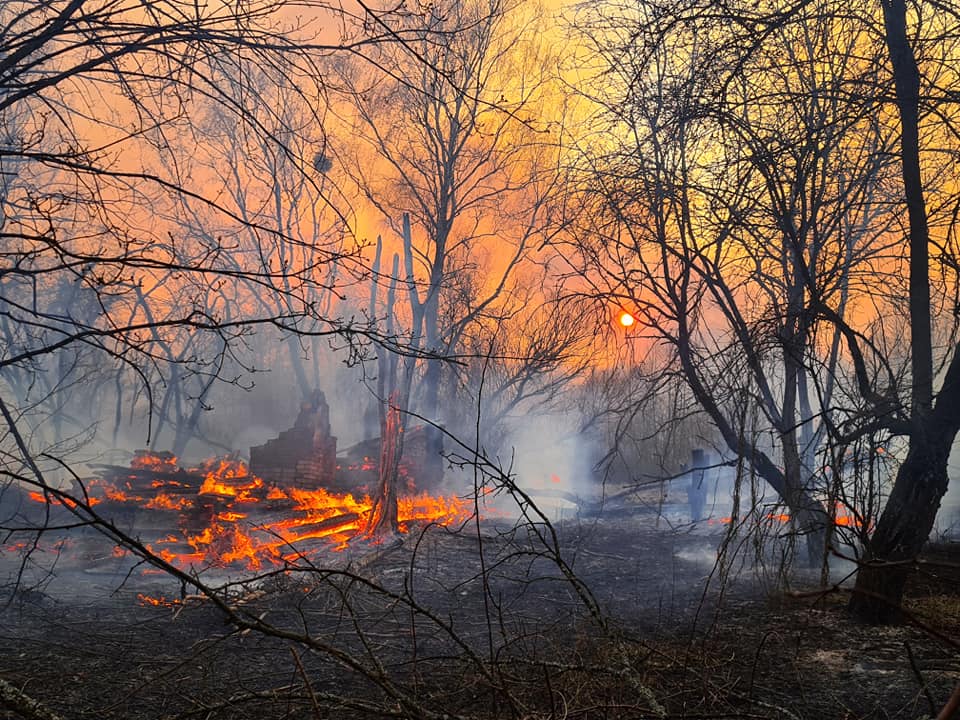 Incendi a Chernobyl foto Yaroslav Yemelianenko
