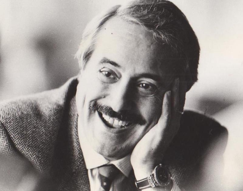 Un flash mob a Carmagnola per ricordare Giovanni Falcone
