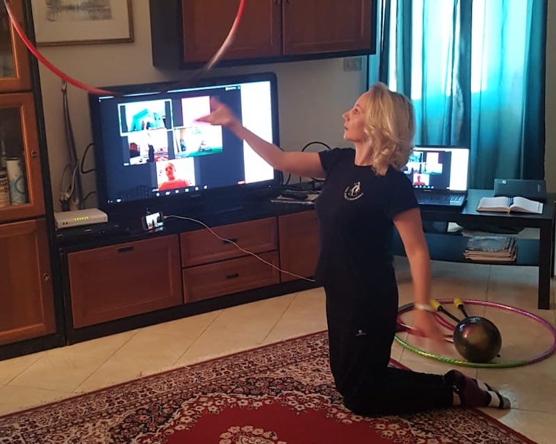 Allenamenti domestici online per l'Asd Ritmica Carmagnola di Svetlana Kazanbaeva
