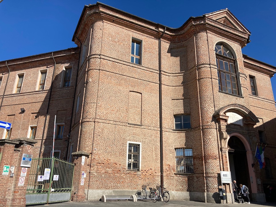L'ospedale di Carmagnola si prepara a riaprire i reparti Covid