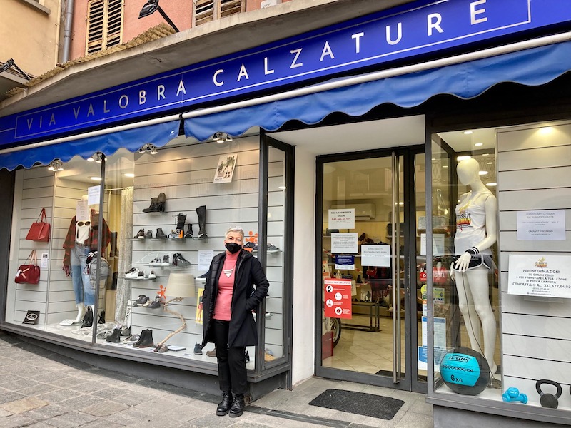 carmagnola commercianti vetrine solidali ph. Francesco Rasero Il Carmagnolese