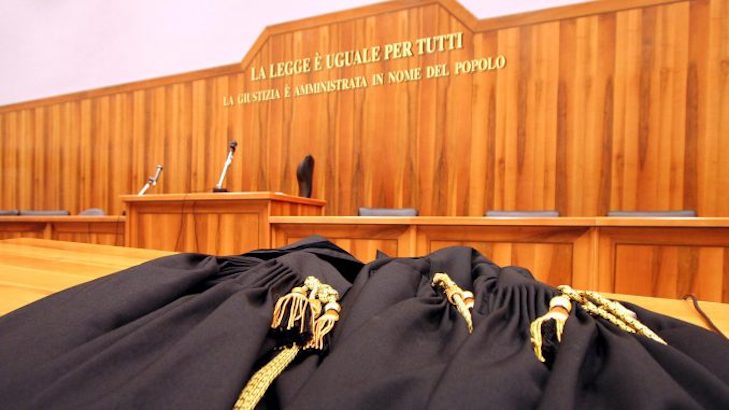 tribunale sentenza fenice carminius