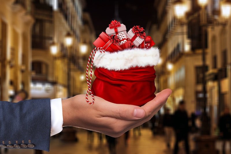 Carmagnola: al via il buono sconto di Natale per i residenti