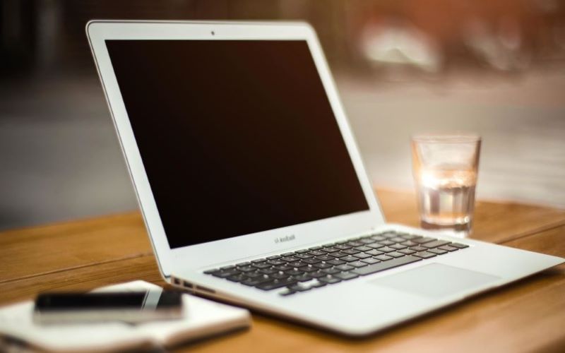 castagnole materiale informatico