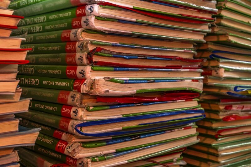 libri biblioteca carignano