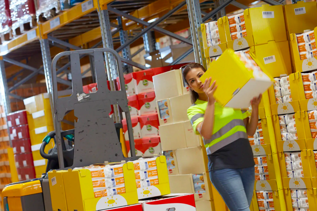 Lidl annuncia assunzioni per il nuovo polo logistico di Carmagnola