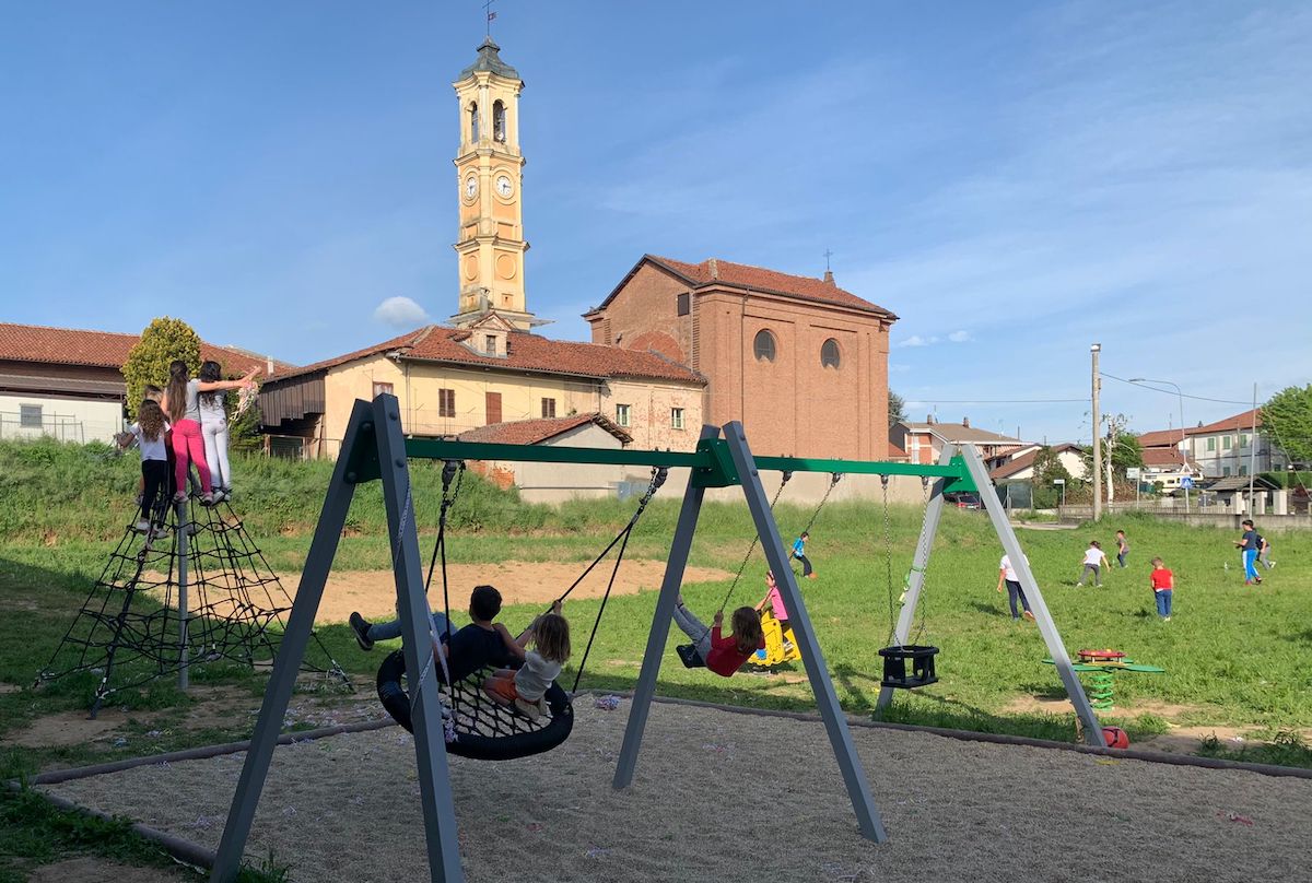 Alto gradimento per il nuovo parco giochi ai Tuninetti di Carmagnola