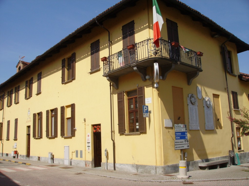 Castagnole, un Consiglio comunale incentrato sulla tassa rifiuti