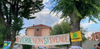 area verde corso Roma carmagnola protesta
