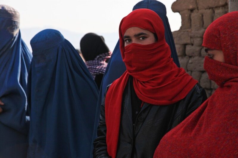 Carignano: DonneInsieme a fianco di bambine e donne dell'Afghanistan