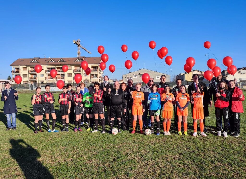 palloncini rossi violenza donne