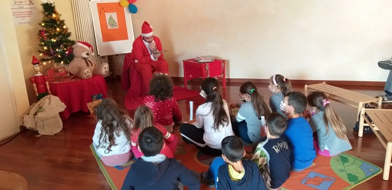 Babbo Natale è passato in biblioteca a Moretta
