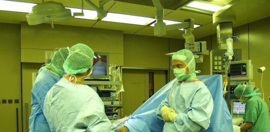 ospedale unico asl to5 polemica nicco italia viva