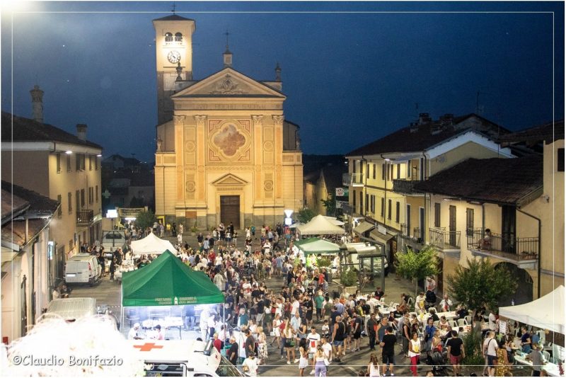 Castagnole, successo per "Mangè an n'autra cort": oltre tremila i visitatori