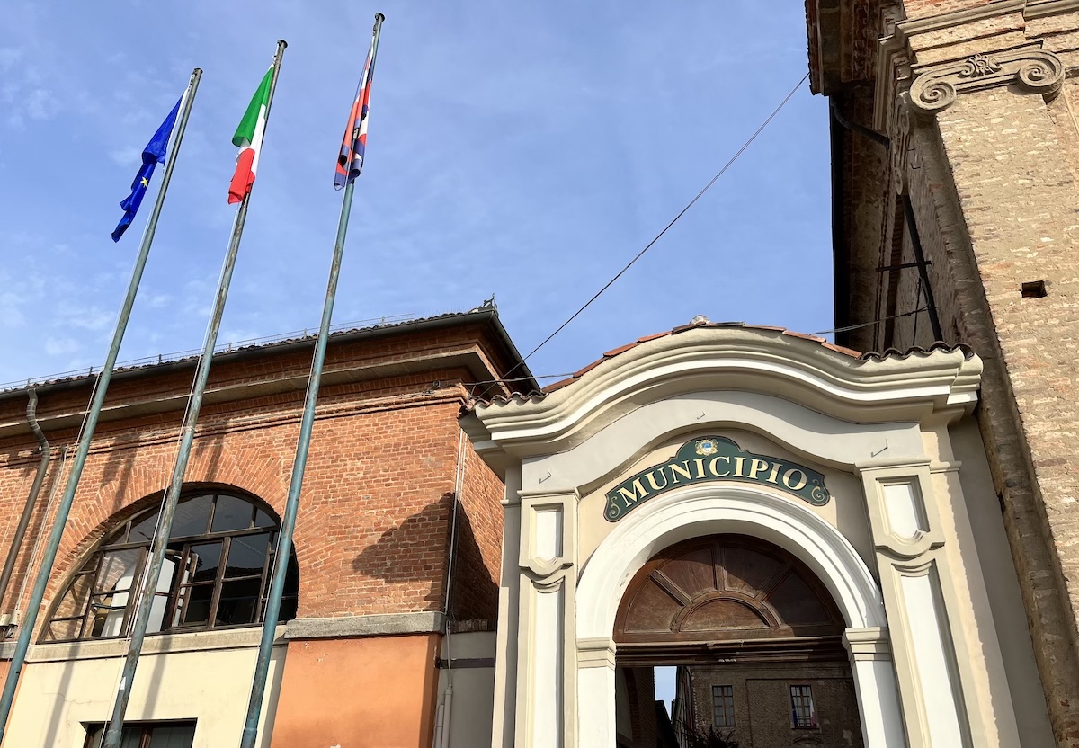 Il Comune di Carmagnola aumenta il personale: un milione di euro per 35 nuove assunzioni
