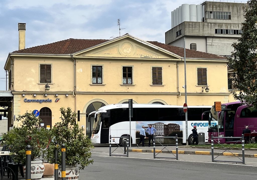 treni carmagnola