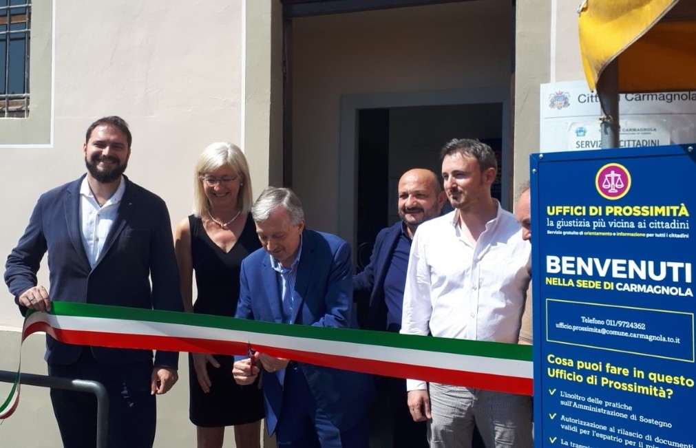 sportello tribunale carmagnola orari