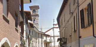 commercio via Valobra carmagnola
