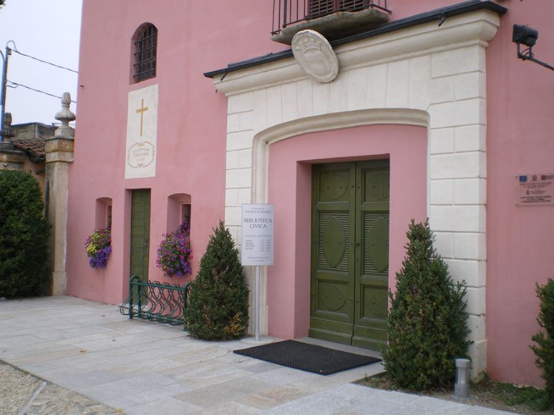 piobesi torinese biblioteca civica lettura gruppo scrittore autrice