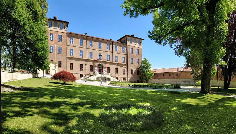 Vinovo mostra Natale Castello