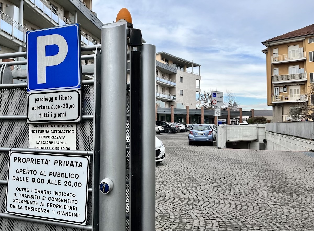 Parcheggio sotterraneo "I Giardini": Pd e Carmagnola Civica chiedono chiarimenti