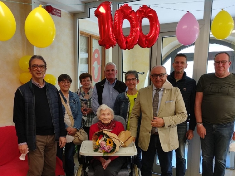 Moretta: festeggiate due centenarie alla casa di riposo Villa Loreto