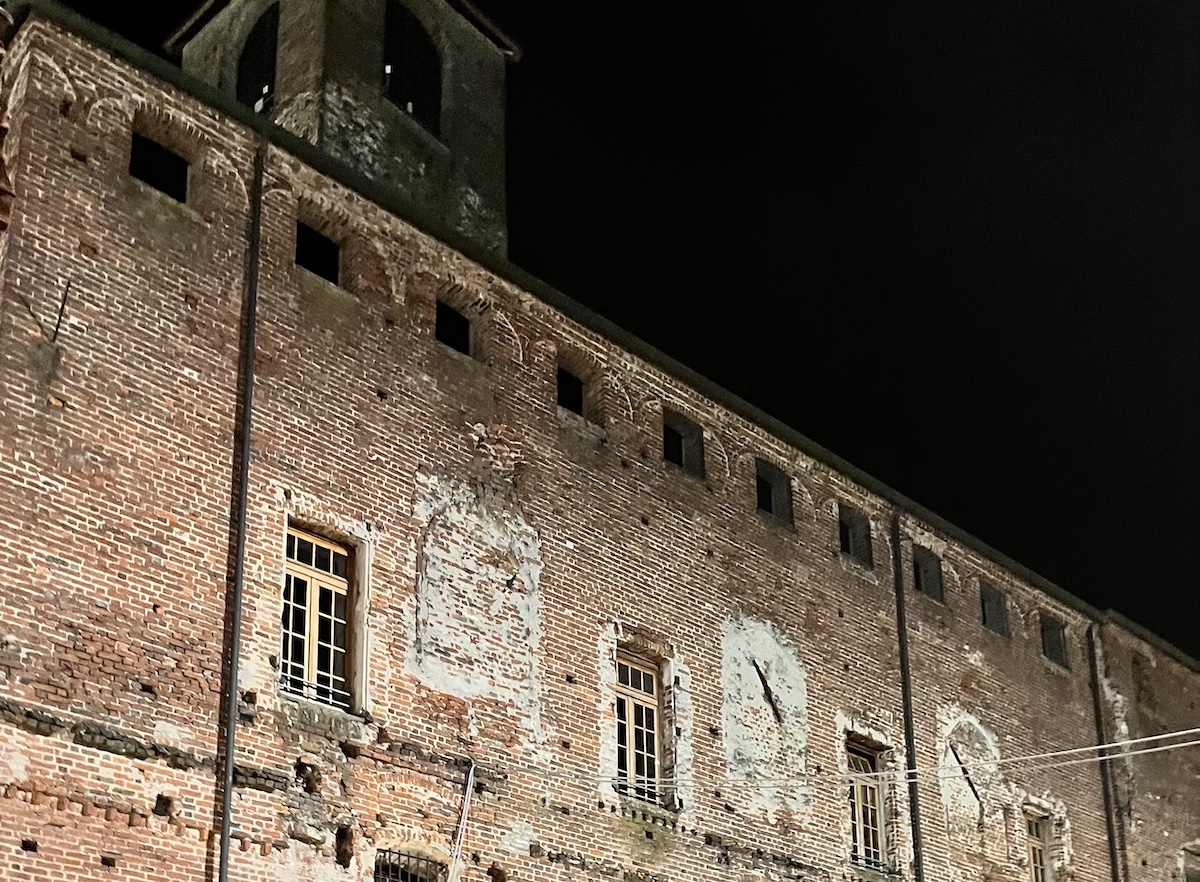 Vigilanza notturna degli edifici pubblici, il Comune di Carmagnola rinnova il contratto