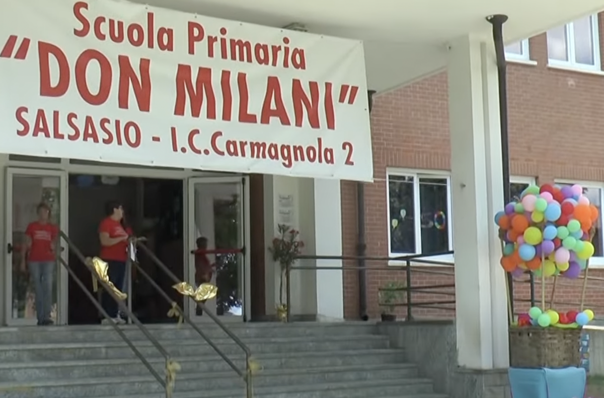 Festeggiati i 50 anni della scuola "Don Milani" di Salsasio: il video di TeleGranda