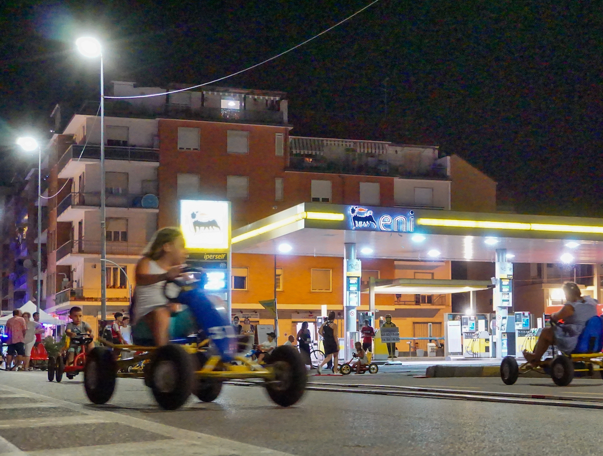 notte bianca in via Torino a Carmagnola