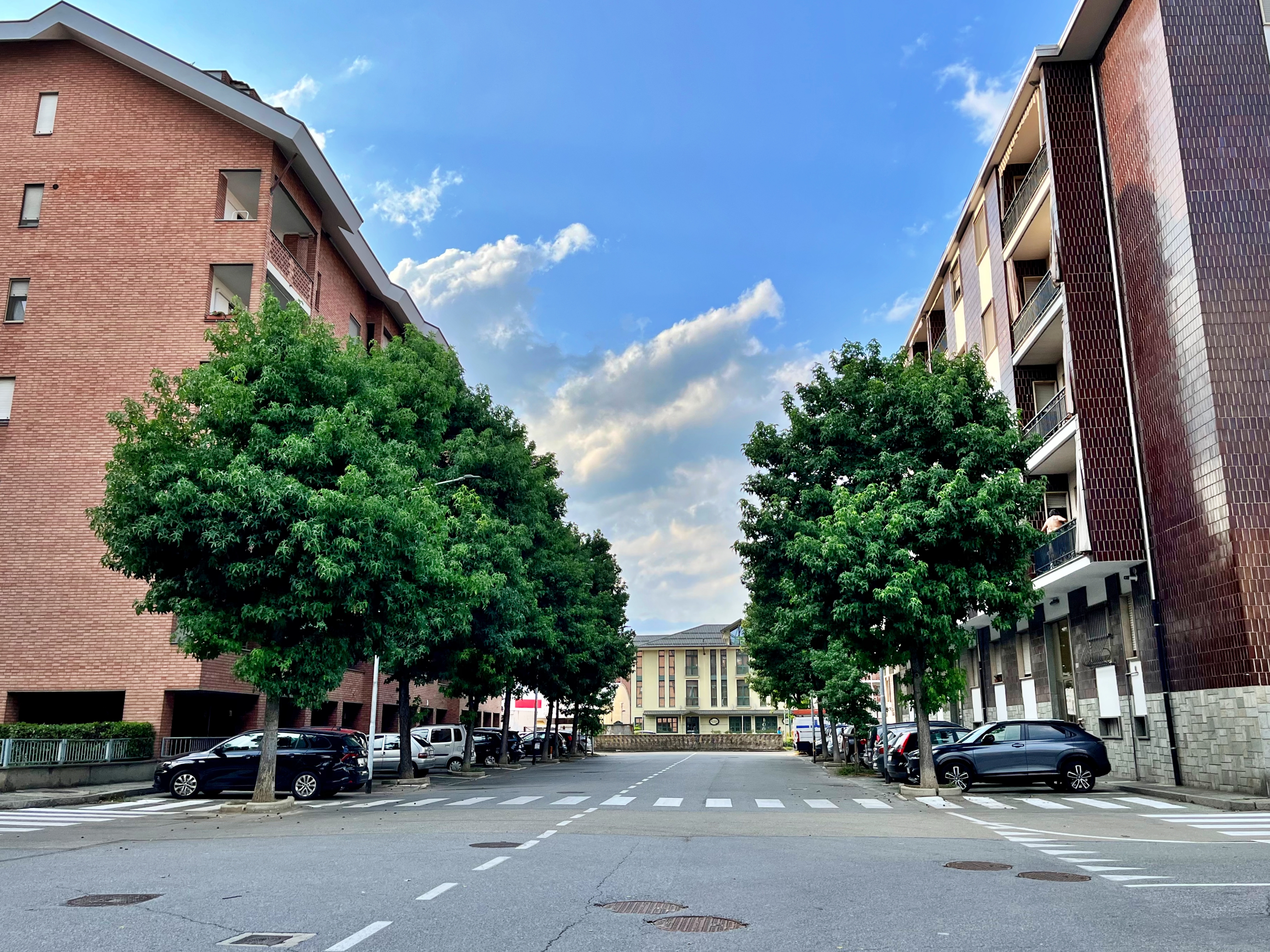 Carmagnola: Azione denuncia problemi di sicurezza in via XX settembre