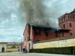 Incendio biblioteca Piobesi