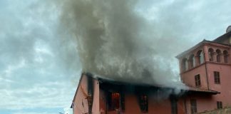 Incendio biblioteca Piobesi