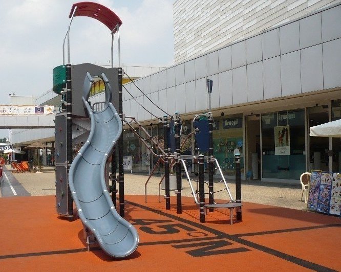 Carmagnola: nuove attrezzature per il gioco e lo sport in via De Gasperi