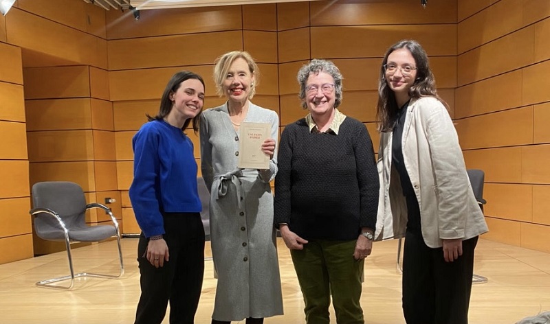 Bobbio, Carignano: due studentesse alla premiazione del Prix Goncourt