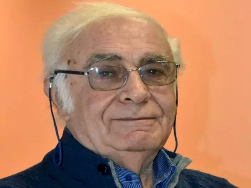 ll Comune di Racconigi eredita la collezione di libri di Aldo Mano