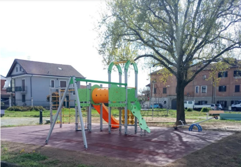 Racconigi: terminato il rinnovo dell’area giochi di via Beato Murialdo