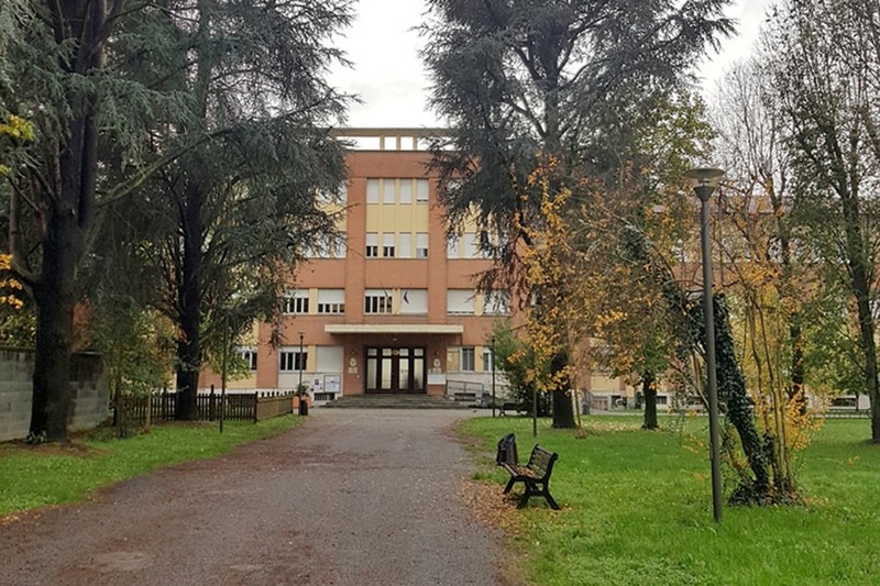 Costruita una yurta nel cortile dell’Istituto Arpino di Sommariva del Bosco