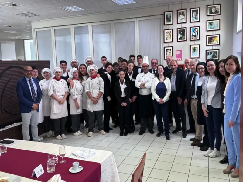 L'Istituto Bobbio di Carignano al concorso "I vini torinesi vanno a scuola"