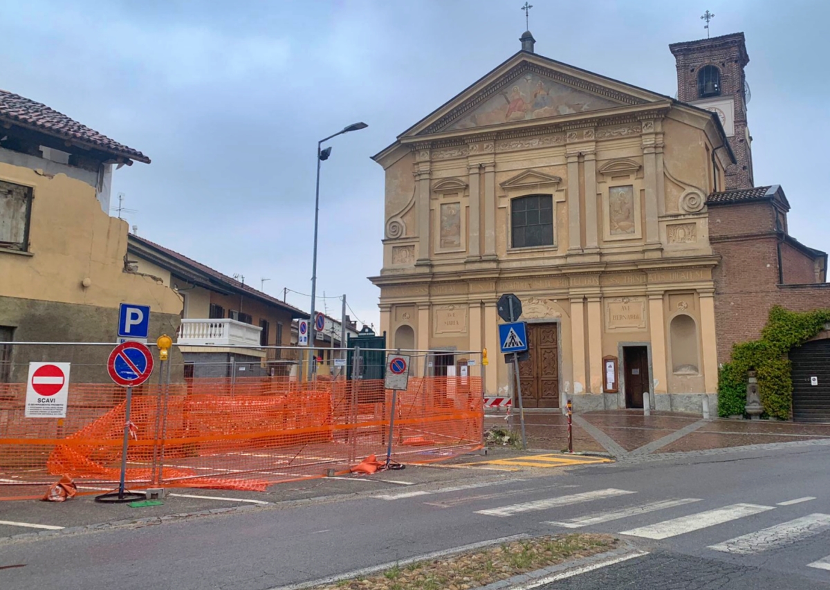 «La nuova piazza della chiesa a San Bernardo potrebbe essere più grande»