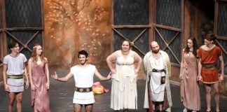 La commedia delle tre Dracme