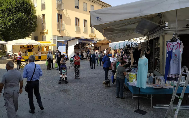 Racconigi: da domani il mercato del giovedì si terrà in piazza Vittorio Emanuele