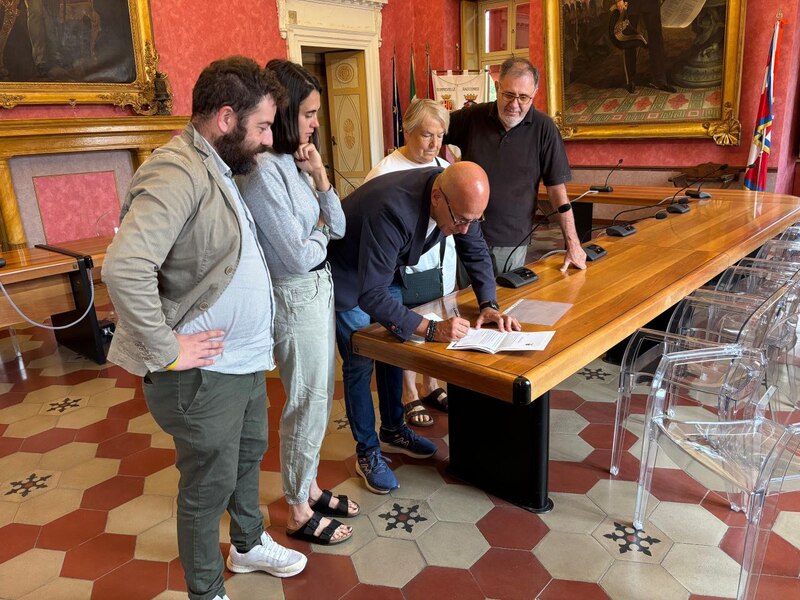 100 anni per la croce sul Monviso, impresa di un gruppo di racconigesi