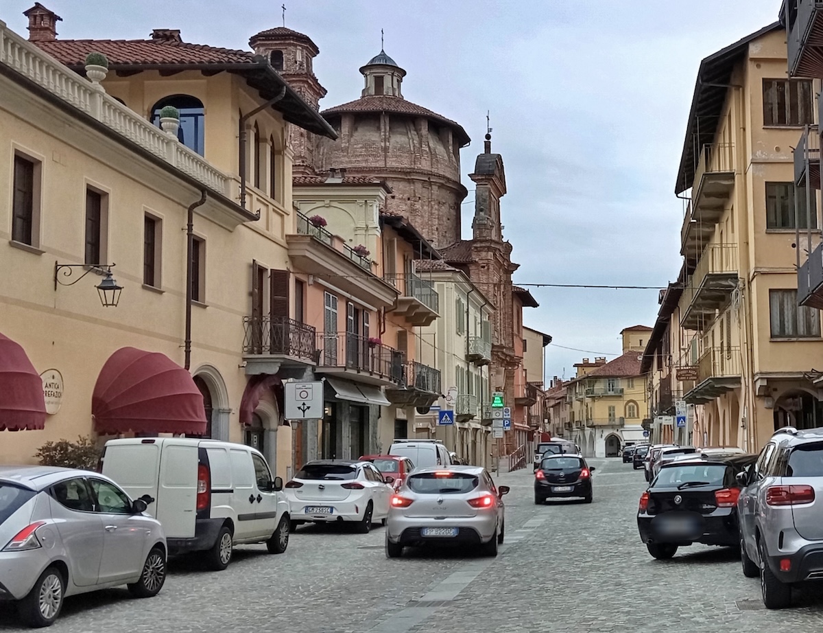 Carmagnola rilancia sul Distretto del Commercio