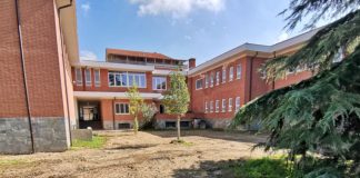 lavori giardino scuola elementare salsasio carmagnola